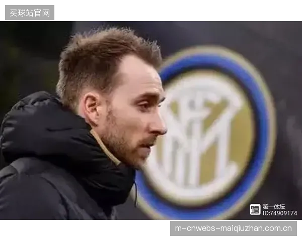 桑切斯的战术要求极高的前场反抢速度，这一数据比南美区平均水平快1.3秒，是其战术关键。